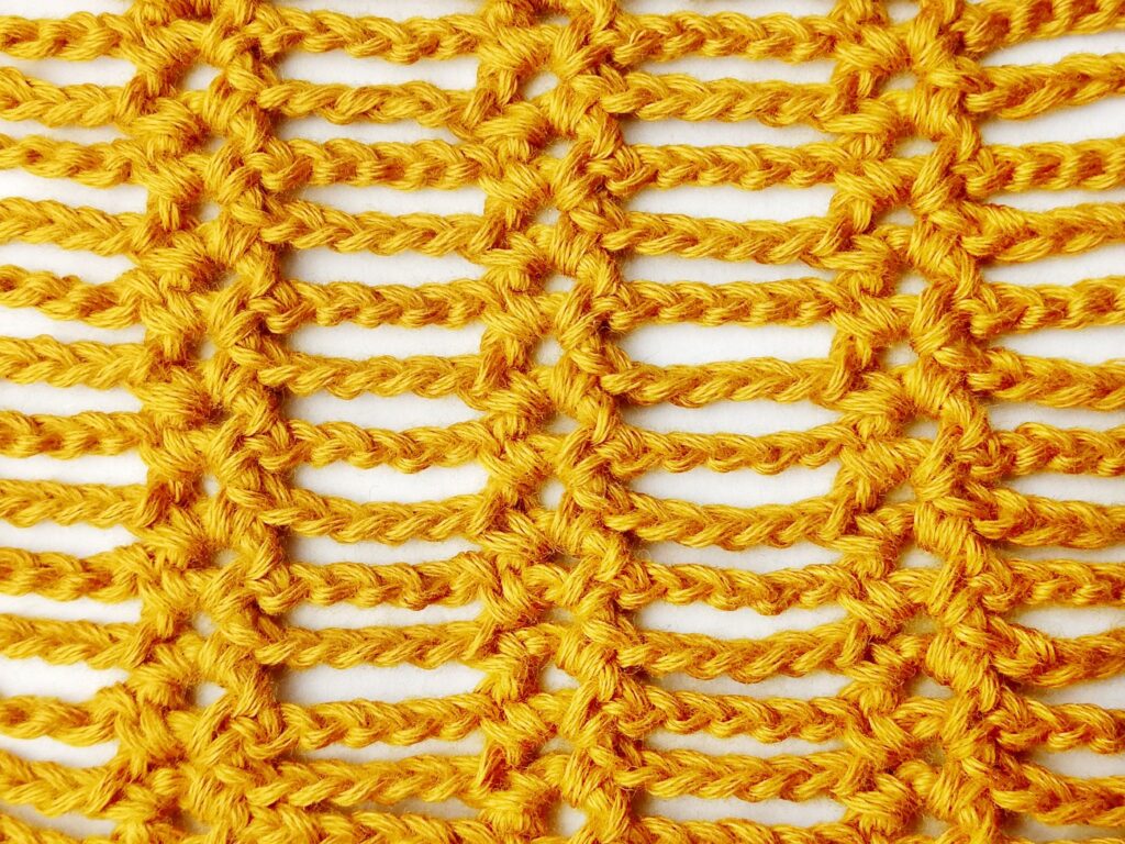 Crochet stitch tutorial: Ladder stitch